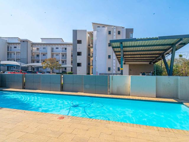 3 Bedroom Apartment To Let in Broadacres