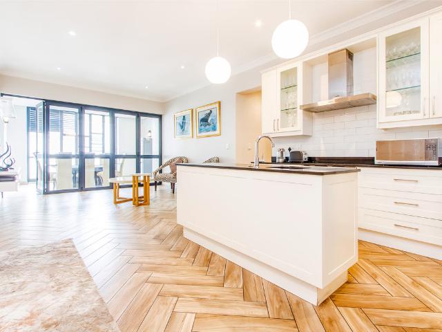 3 Bedroom Apartment To Let in Bryanston