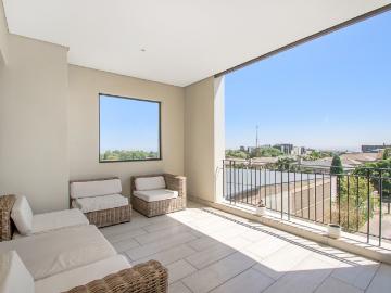 3 Bedroom Apartment To Let in Bryanston
