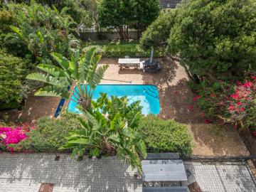 3 Bedroom Apartment To Let in Camps Bay