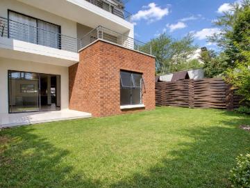 Broadacres AH, City of Johannesburg Metropolitan Municipality, Gauteng, South Africa