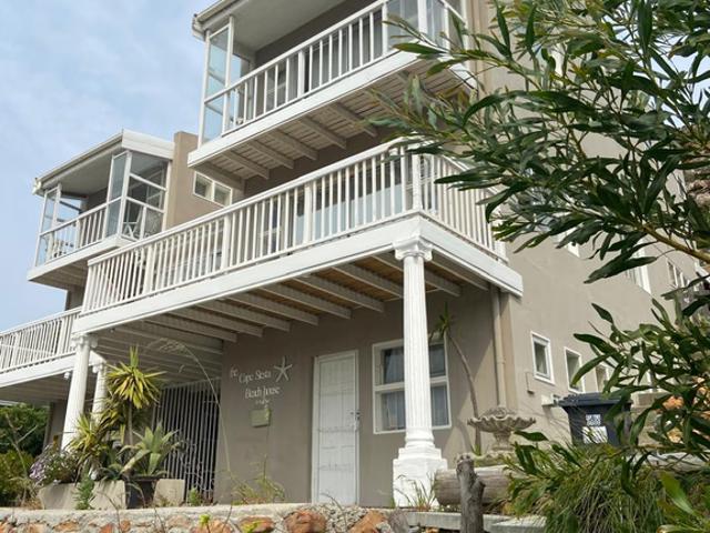 3 Bedroom Apartment To Let in Fish Hoek