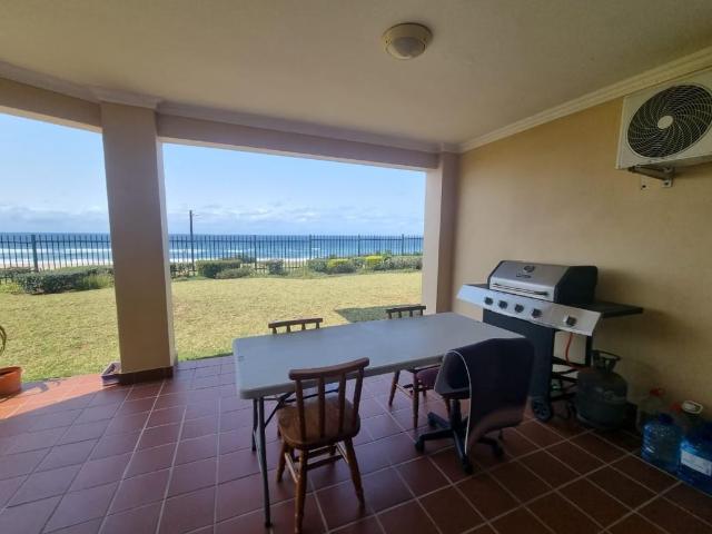 3 Bedroom Apartment To Let in Illovo Beach