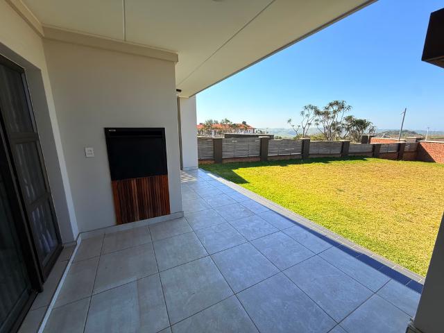 3 Bedroom Apartment To Let in Izinga