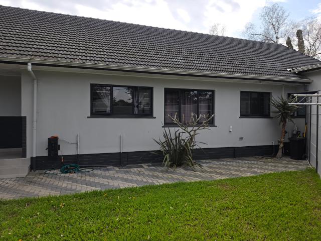 3 Bedroom Apartment To Let in Klipdam