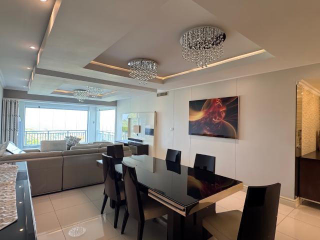 3 Bedroom Apartment To Let in La Lucia