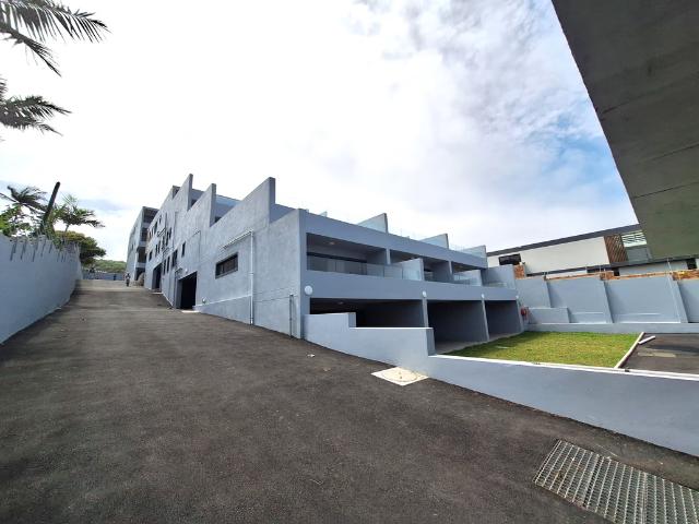 3 Bedroom Apartment To Let in La Mercy