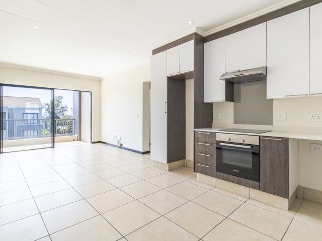 3 Bedroom Apartment To Let in Lonehill