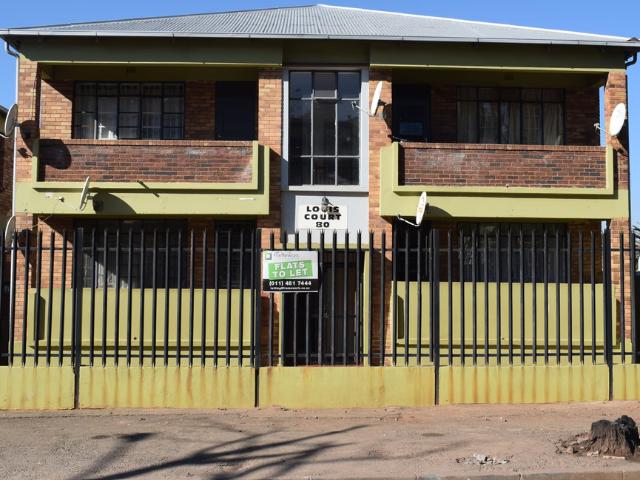 3 Bedroom Apartment To Let in Lorentzville