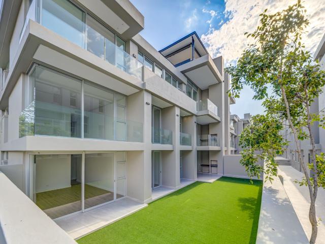 3 Bedroom Apartment To Let in Melrose