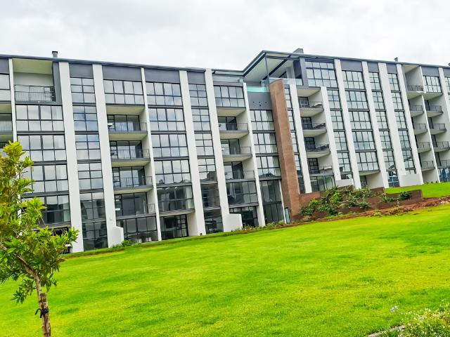 3 Bedroom Apartment To Let in Midfield Estate