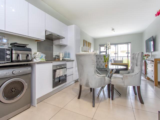 3 Bedroom Apartment To Let in North Riding