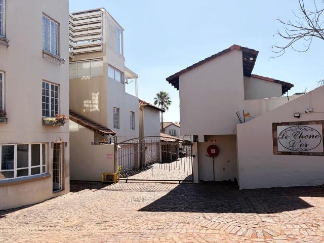 3 Bedroom Apartment To Let in Oaklands