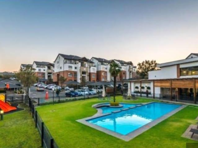 3 Bedroom Apartment To Let in Olivedale | RYX