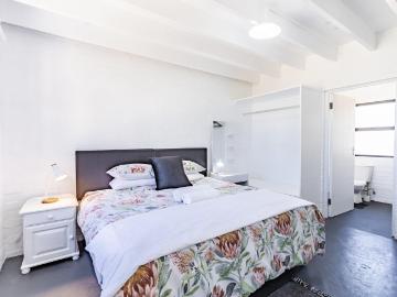 3 Bedroom Apartment To Let in Pringle Bay