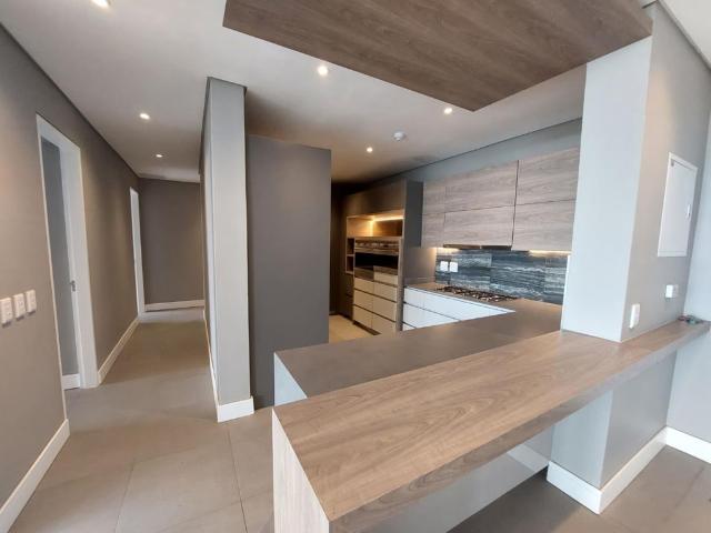3 Bedroom Apartment To Let in Rosebank