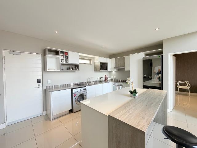 3 Bedroom Apartment To Let in Rosebank