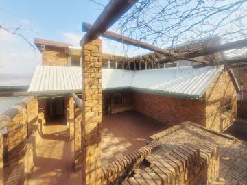 3 Bedroom Apartment To Let in Schoemansville