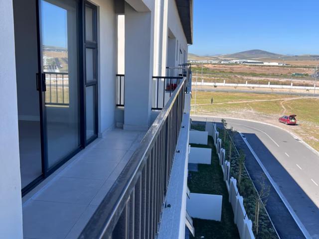 3 Bedroom Apartment To Let in Sandown