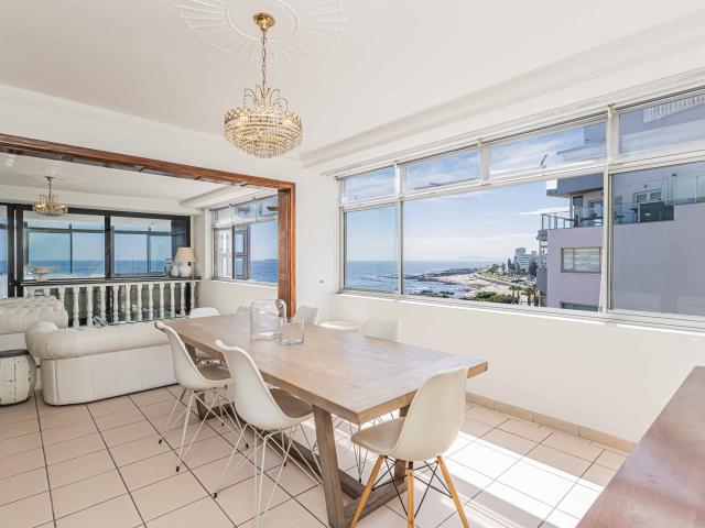 3 Bedroom Apartment To Let in Sea Point