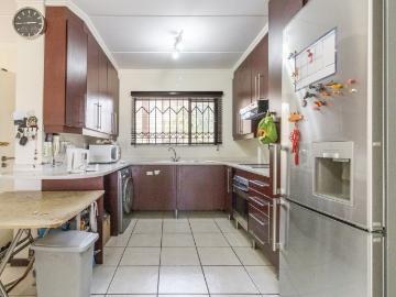3 Bedroom Apartment To Let in Sunninghill