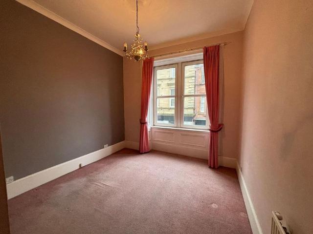 3 bedroom apartment to rent
