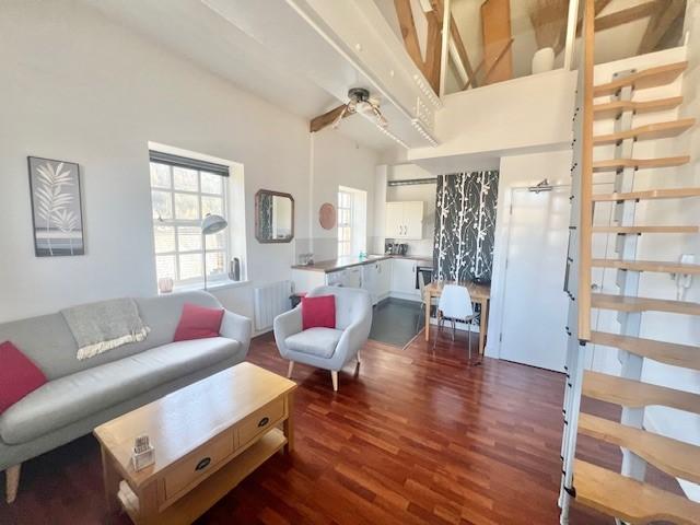 3 bedroom apartment to rent