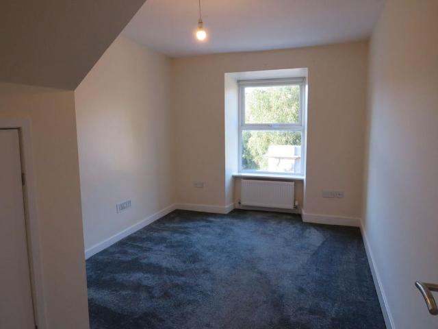 3 bedroom apartment to rent