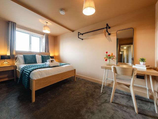 3 bedroom apartment to rent