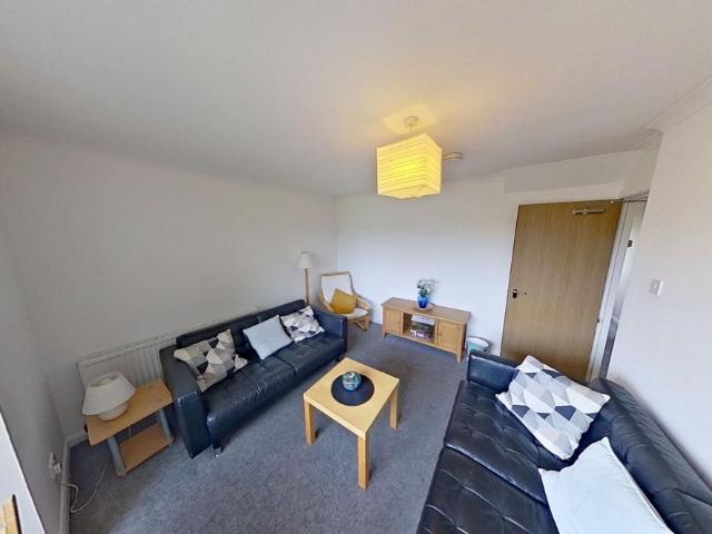 3 bedroom apartment to rent