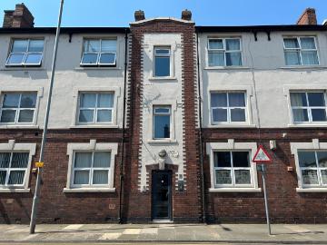 3 bedroom apartment to rent