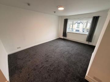 3 bedroom apartment to rent