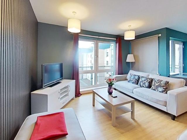 3 bedroom apartment to rent