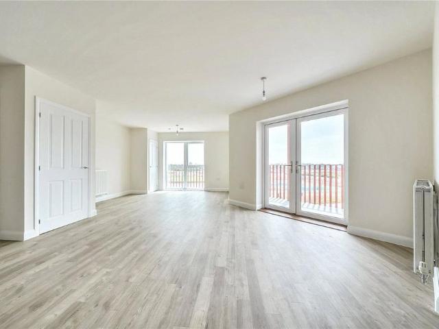 3 bedroom apartment to rent