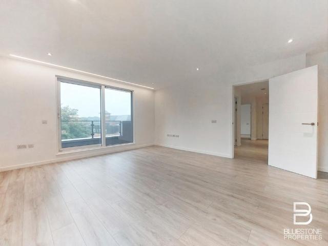 3 bedroom apartment to rent