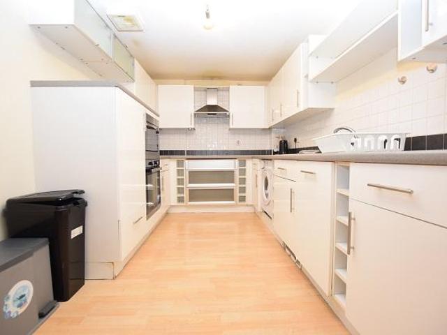 3 bedroom apartment to rent