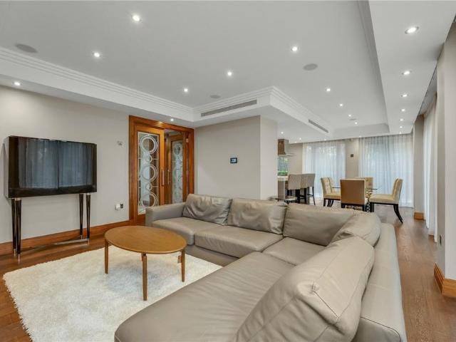 3 bedroom apartment to rent