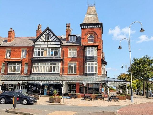 3 bedroom apartment to rent
