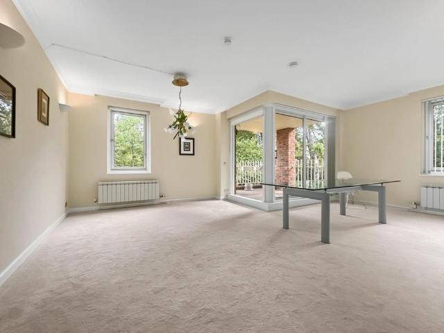 3 bedroom apartment to rent