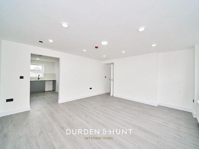 3 bedroom apartment to rent