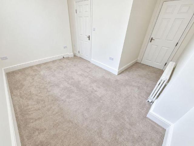 3 bedroom apartment to rent