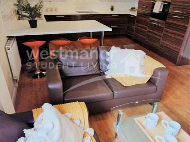 3 bedroom apartment to rent