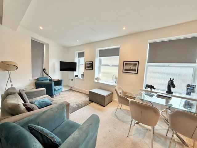 3 bedroom apartment to rent