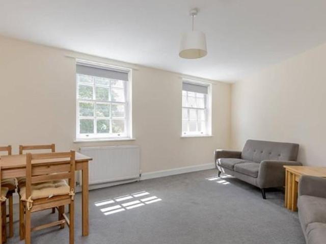 3 bedroom apartment to rent
