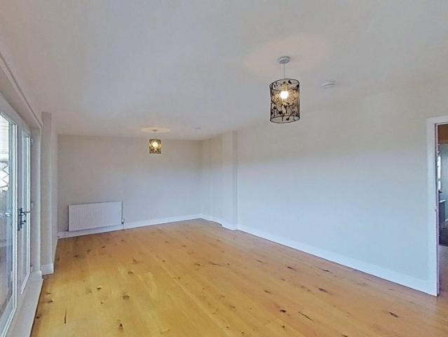 3 bedroom apartment to rent