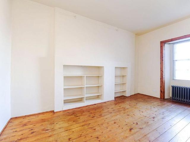 3 bedroom apartment to rent