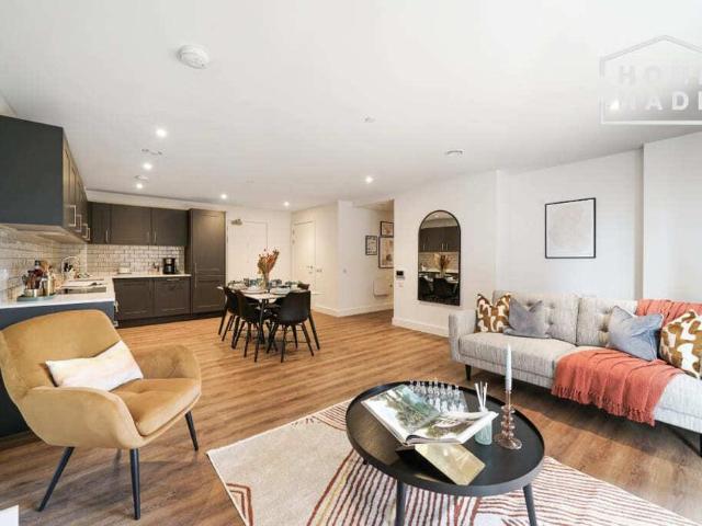 3 bedroom apartment to rent