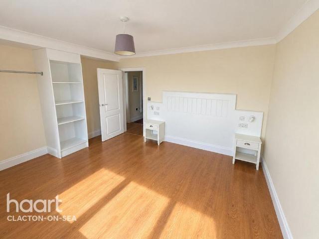 3 bedroom apartment to rent