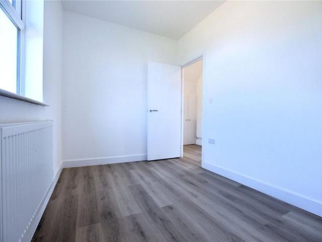 3 bedroom apartment to rent