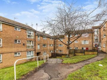 3 bedroom apartment to rent
